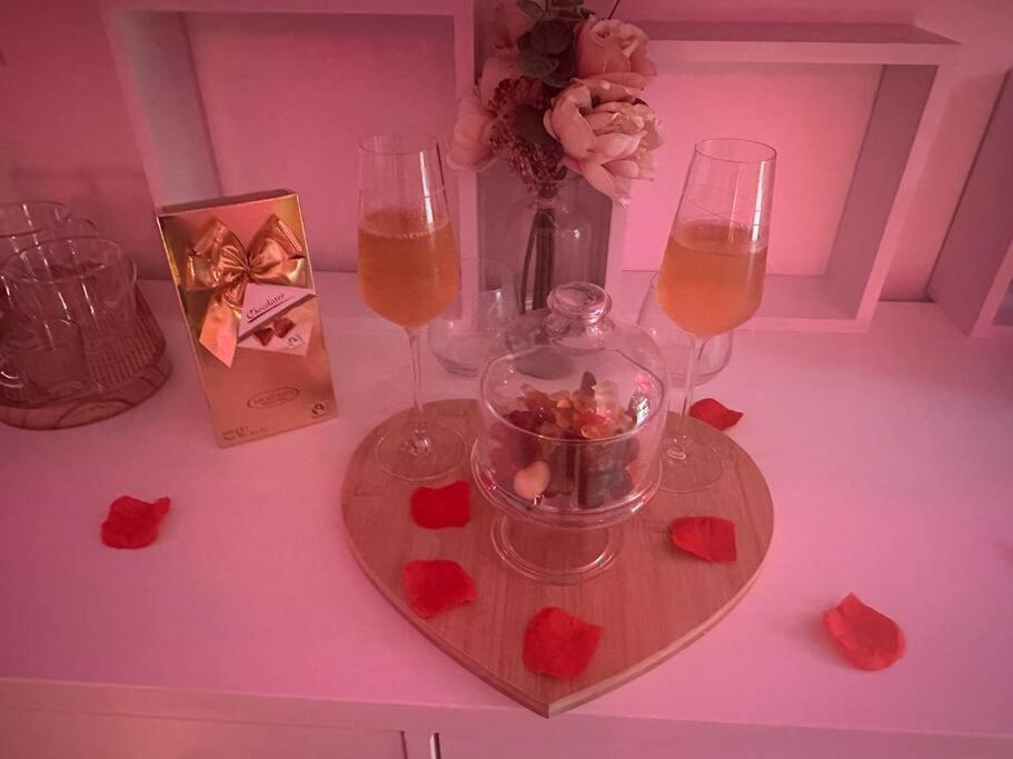 Love Room. Une Bulle D Evasion. Lisses Buitenkant foto